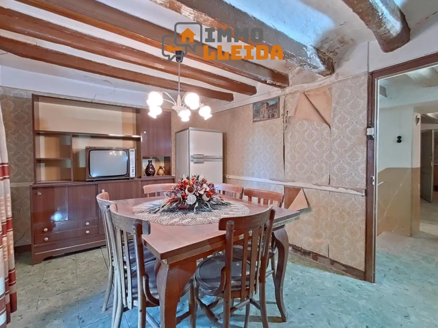 Comedor de Casa adosada en venta en Cervera con Trastero y Amueblado