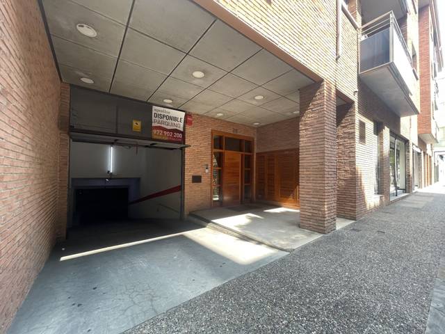 Garaje en Venta en RAMON TURRO en La Devesa