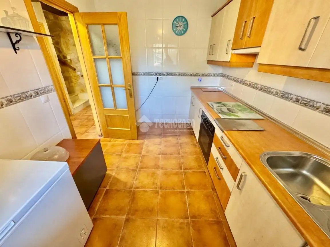 Cocina de Casa adosada en venta en Espinosa de Henares con Jardín privado y Trastero