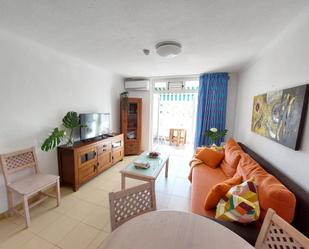 Living room of Apartment to rent in San Bartolomé de Tirajana  with Air Conditioner, Terrace and Swimming Pool