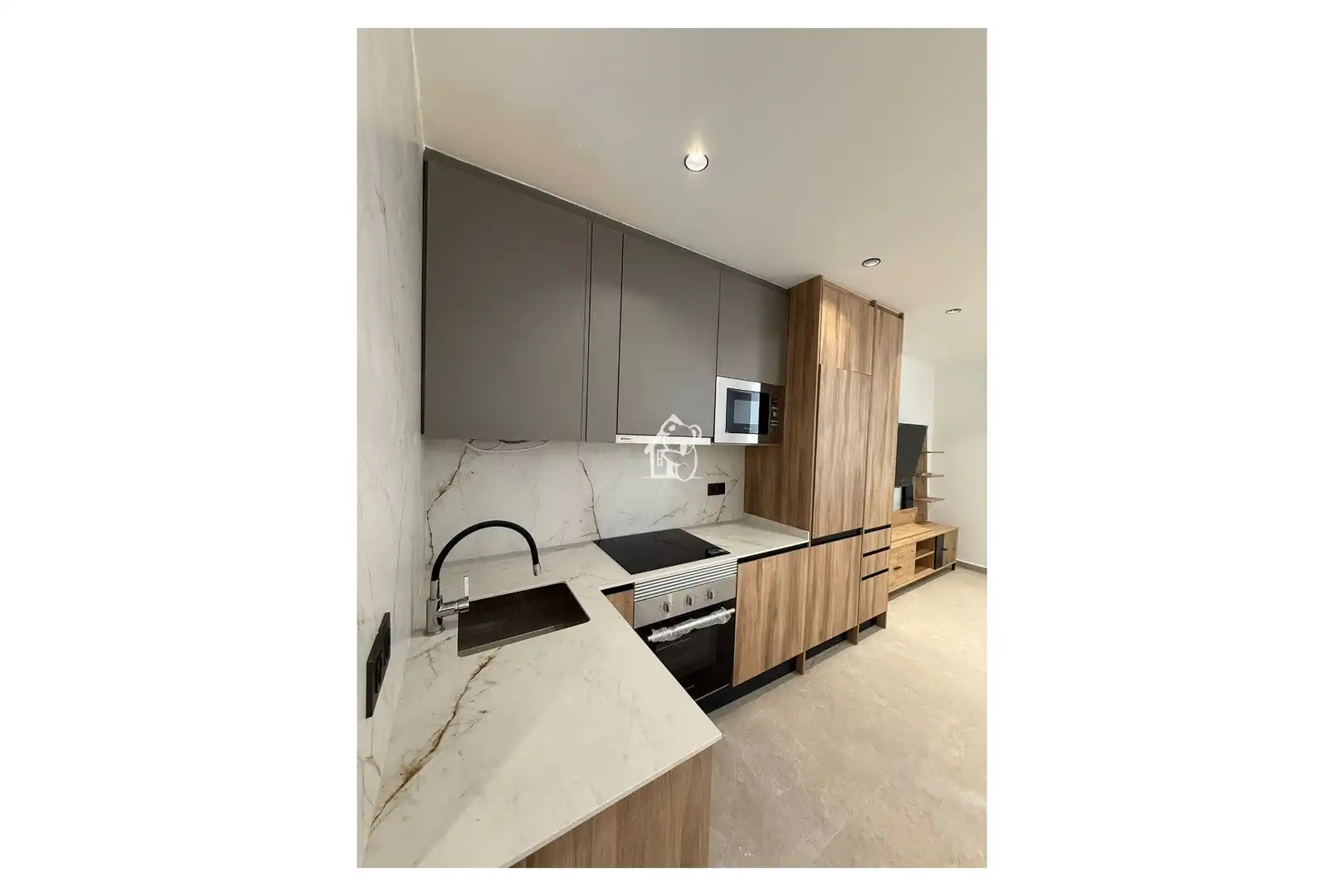 Detached homes for rent in Los Balcones - Los Altos