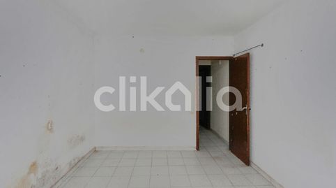 Foto 5 de Piso en venta en Singuerlín, Santa Coloma de Gramenet