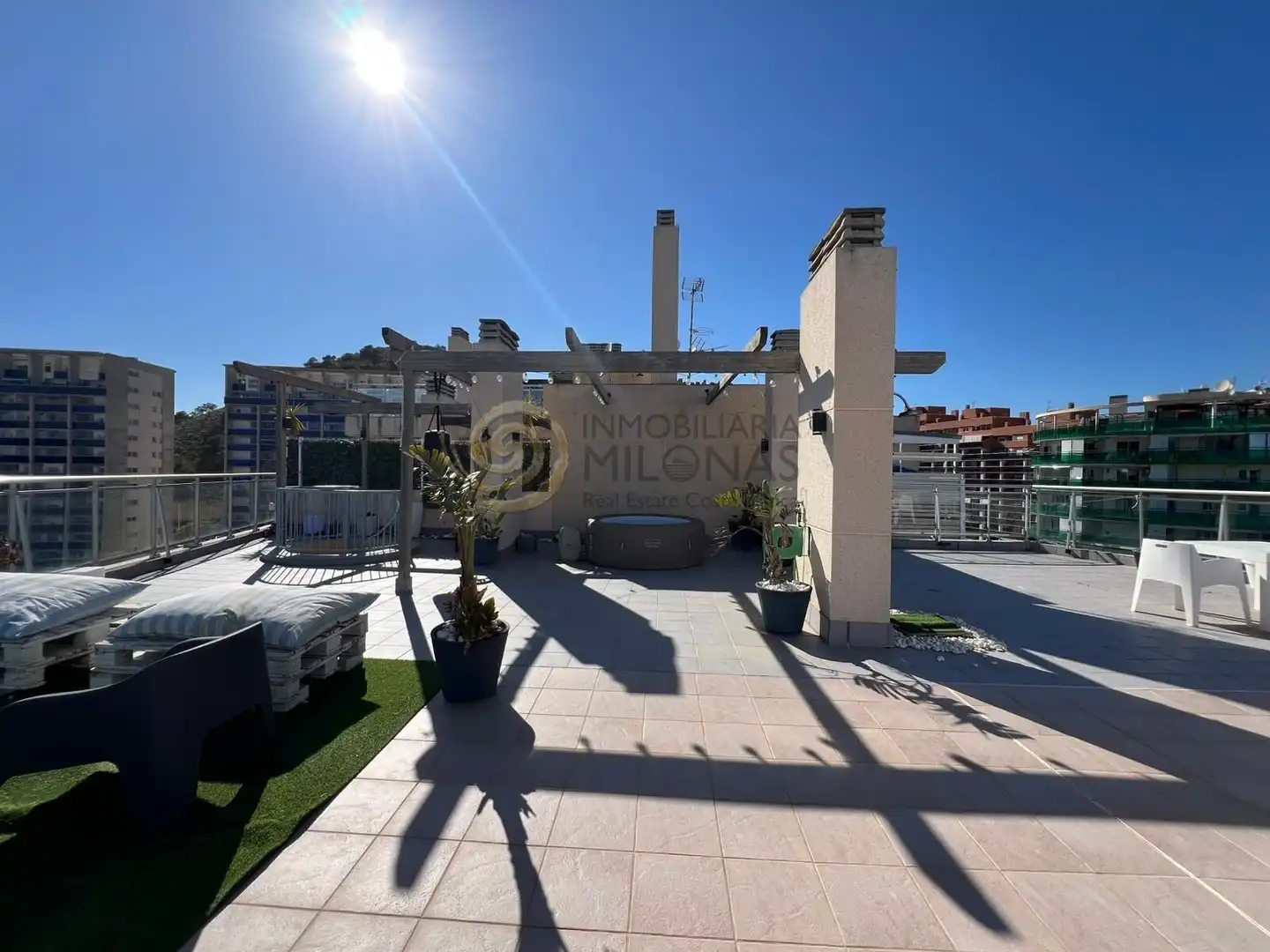 Terrassa de Àtic en venda en Villajoyosa / La Vila Joiosa amb Aire condicionat, Terrassa i Piscina comunitària