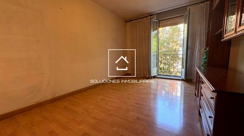 Foto 2 de Piso en venta en Calle de la Colonia Erillas, San Diego, Madrid Capital