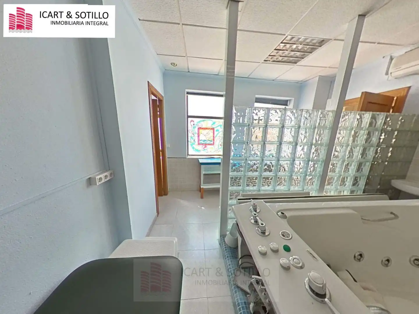 Oficina en venta en Vinaròs con Aire acondicionado