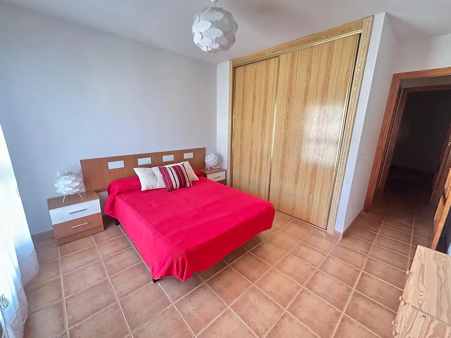 Habitación de Piso en venta en Roquetas de Mar con Terraza, Amueblado y Piscina comunitaria