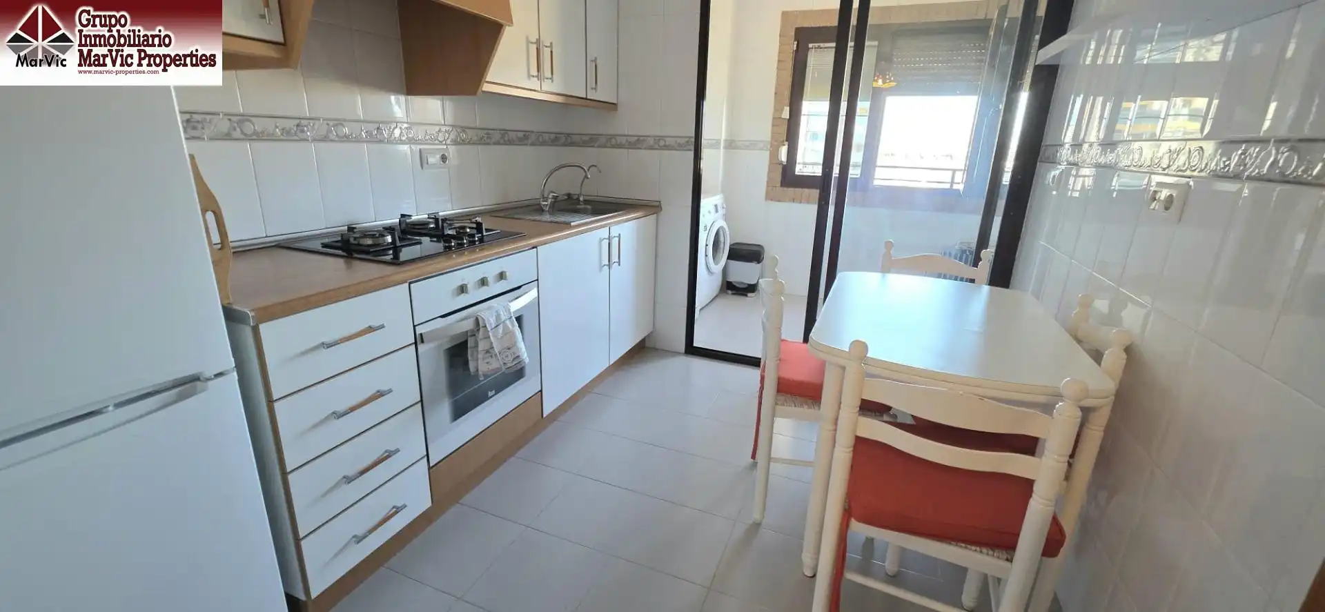 Kitchen of Flat for sale in Benidorm  with Terrace and Community pool