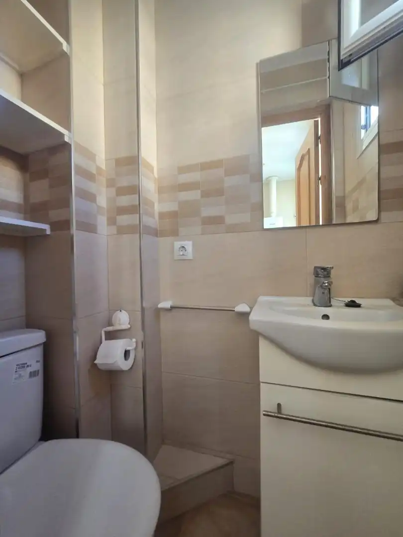 Baño de Piso en venta en  Palma de Mallorca con Aire acondicionado, Calefacción y Terraza