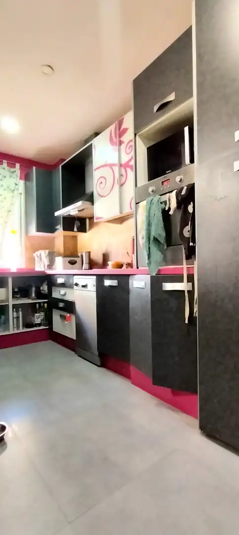 Kitchen of Flat for sale in Sevilla  with Air Conditioner