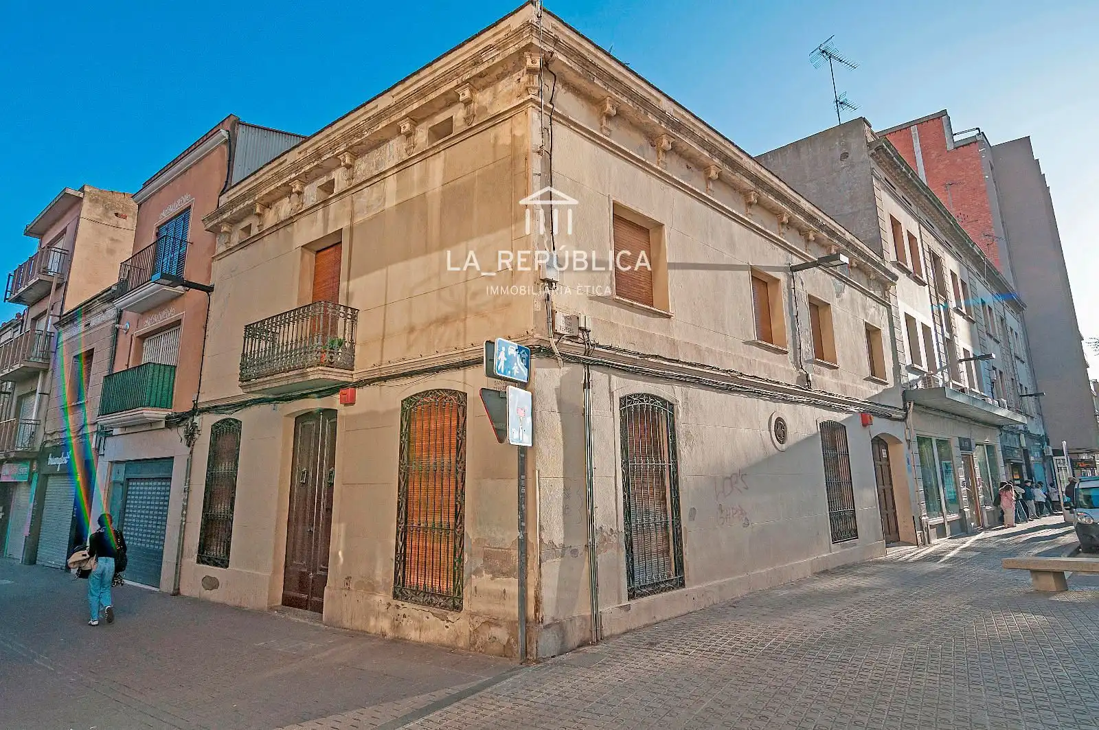 Vista exterior de Casa o chalet en venta en Mataró con Calefacción, Terraza y Trastero