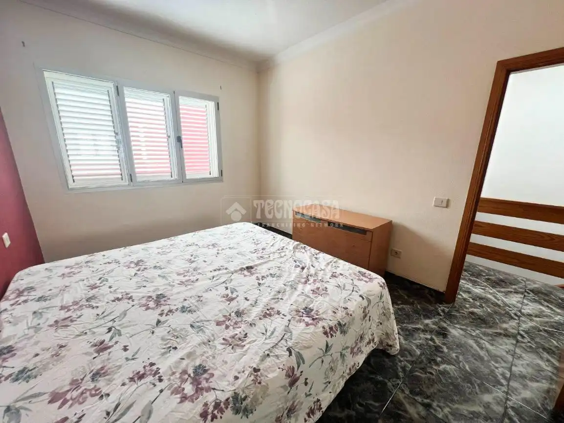 Dormitori de Casa adosada en venda en Santa Lucía de Tirajana amb Terrassa