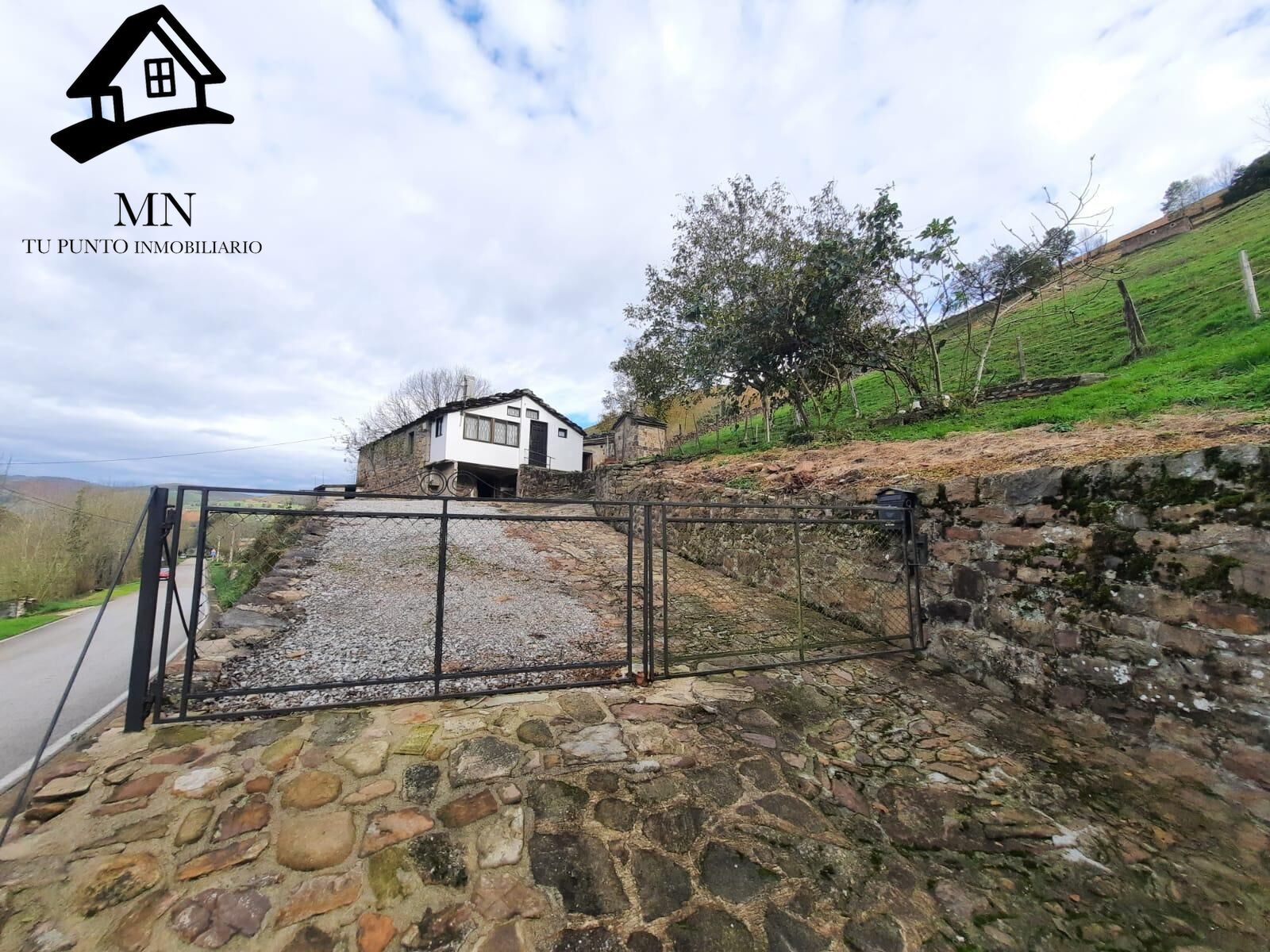 Country homes for sale in Vega de Pas