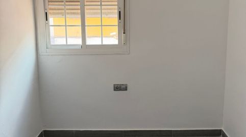 Foto 3 de Piso en venta en Avenida Menéndez Pelayo, La Atunara - Periáñez, La Línea de la Concepción