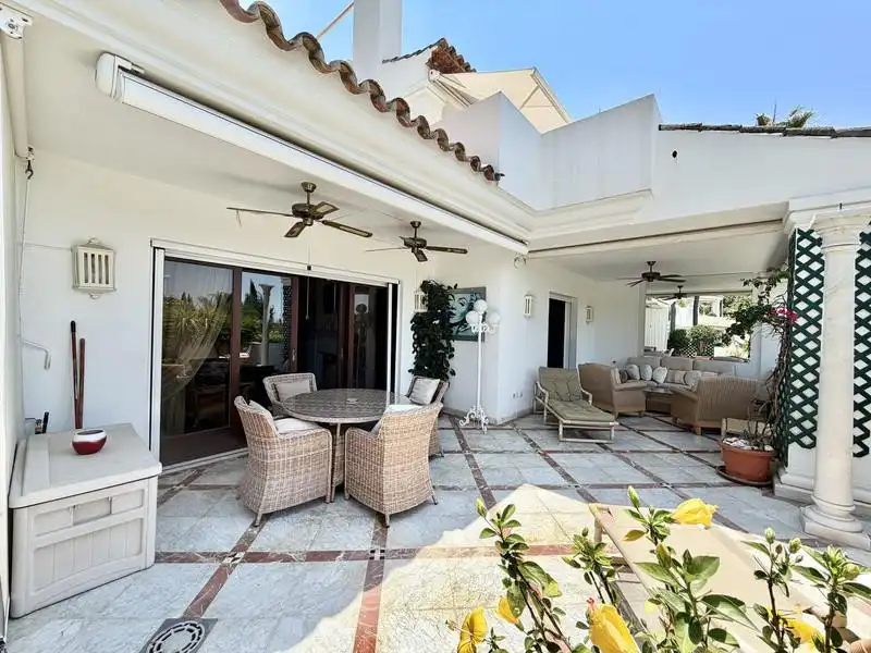 Terraza de Apartamento de alquiler en Marbella con Aire acondicionado, Calefacción y Terraza