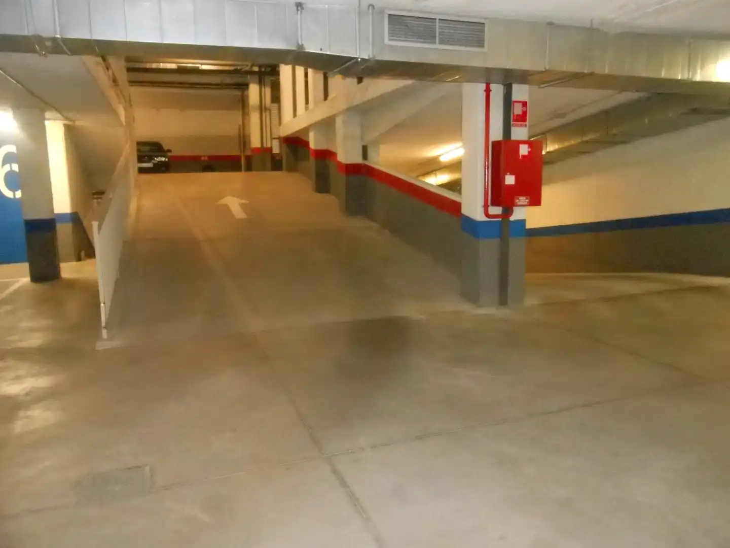 Einzelparkplatz mit Aufzug zur Miete in Bulevar del Deporte, imagen 2