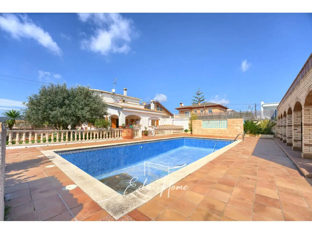 Piscina de Casa o chalet en venta en Canyelles con Aire acondicionado, Calefacción y Jardín privado