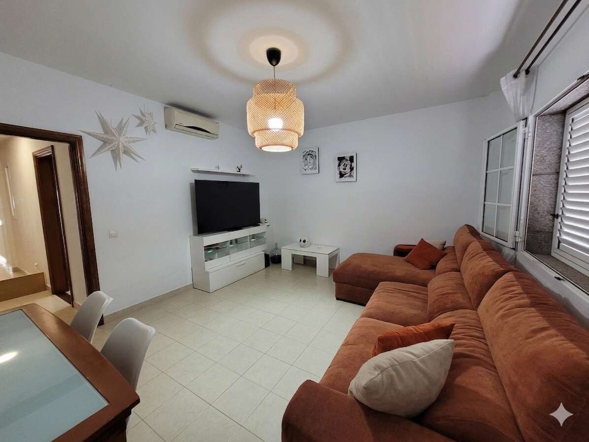Living room of Flat for sale in Arrecife  with Air Conditioner, Furnished and Oven