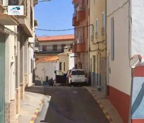 Vista exterior de Piso en venta en Iniesta