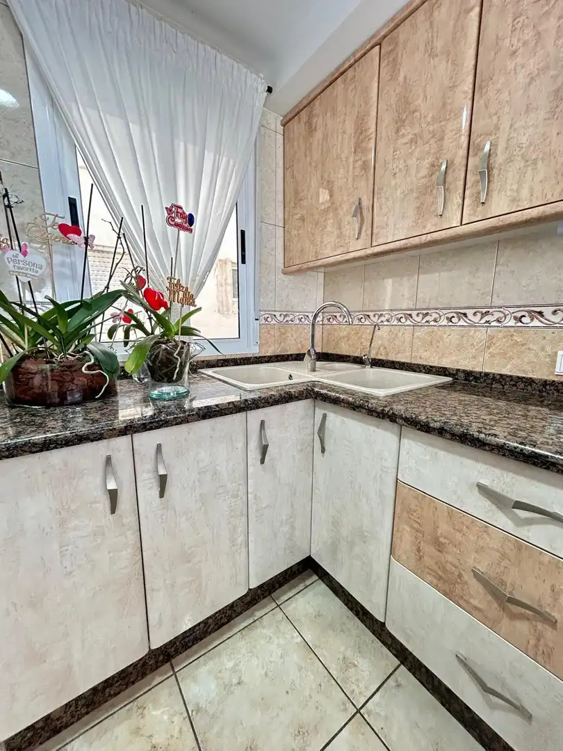 Mini appartamento con terrazza in vendita a Calle SAN ANTONIO, imagen 3