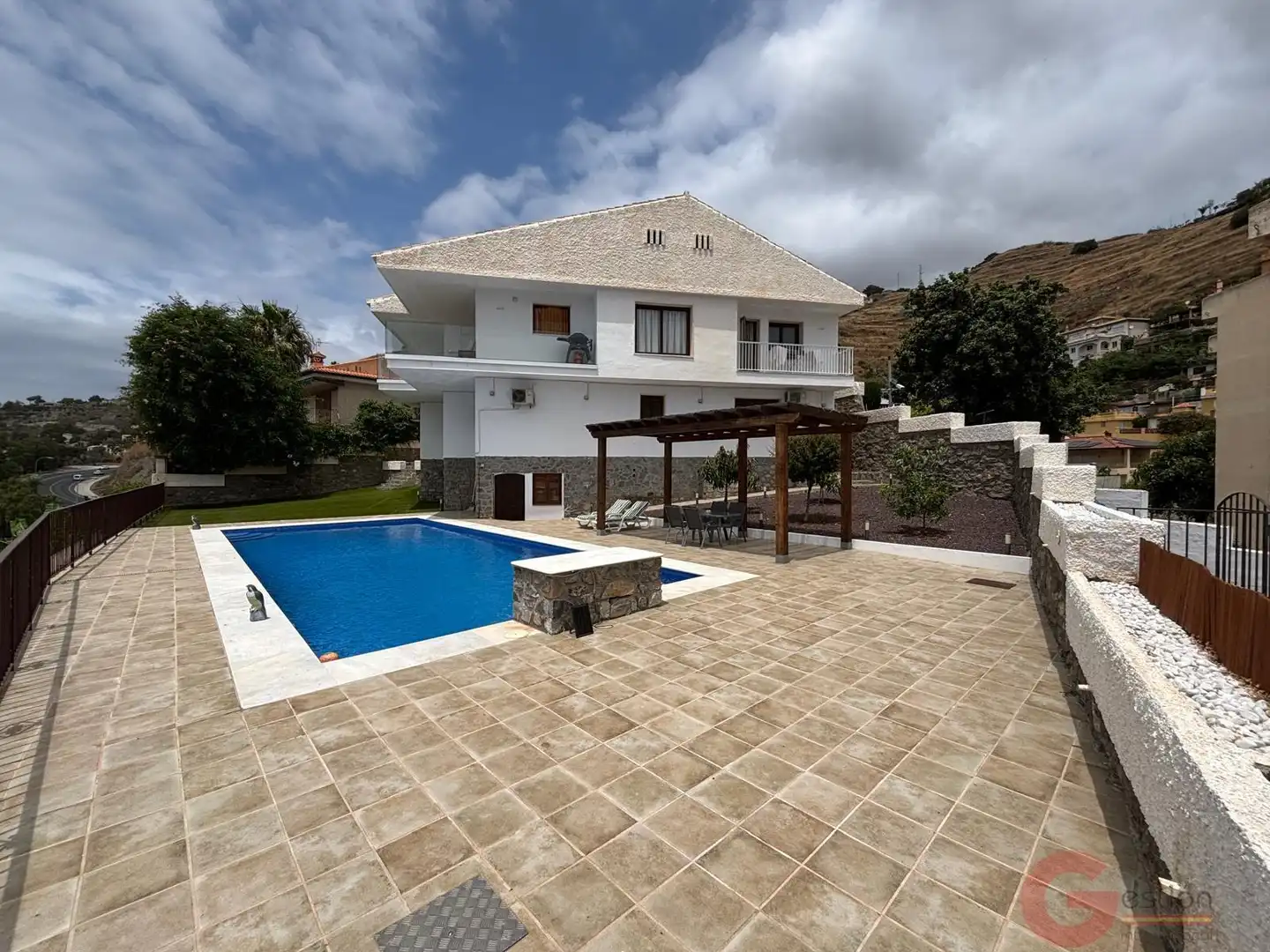Xalet amb piscina en venda a Cotobro