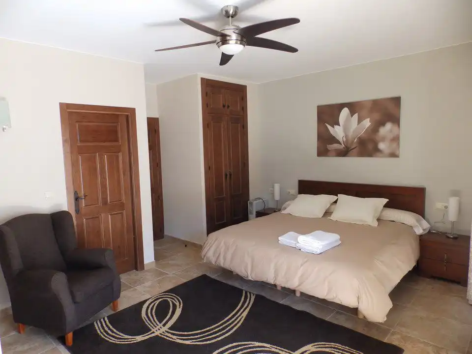 Bedroom of Houses for sale in Salares  with Terrace and Jacuzzi