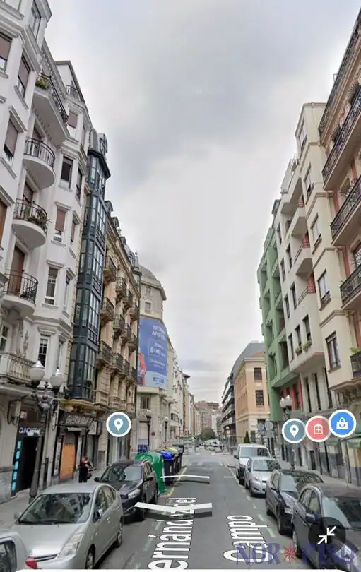 Außenansicht von Wohnung zum Verkauf in Bilbao  mit Heizung und Balkon