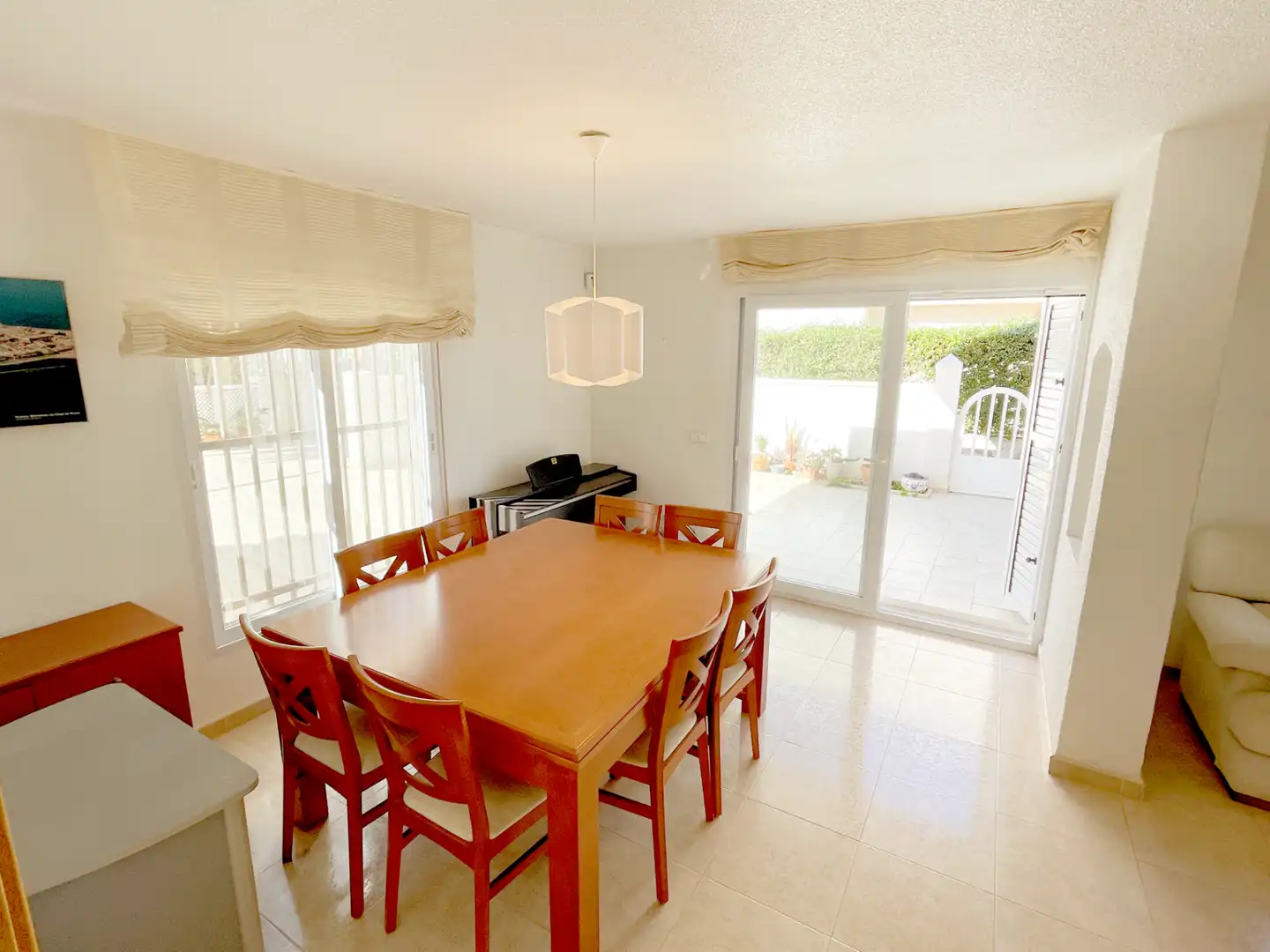 Comedor de Casa o chalet en venta en Cartagena con Aire acondicionado, Calefacción y Jardín privado