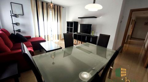 Foto 5 de Apartamento de alquiler en De la Constitución, Don Benito, Badajoz