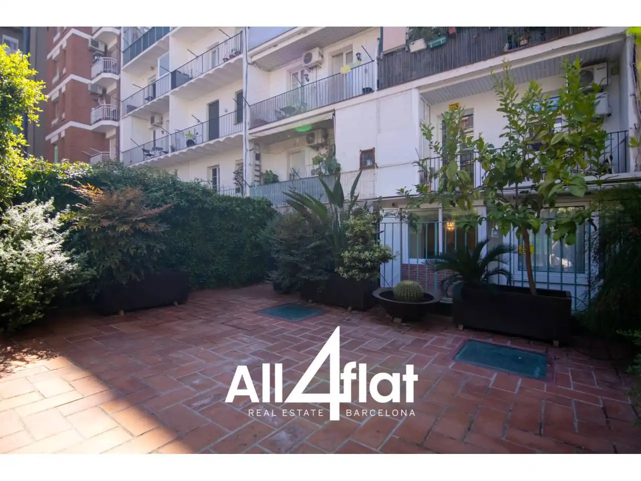 Flat with lift for sale in Calle Villarroel, imagen 25