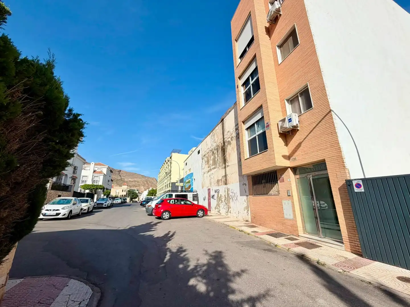 Vista exterior de Piso en venta en Roquetas de Mar