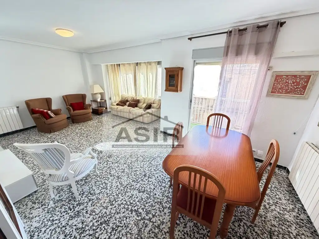 Living room of Flat for rent in Alzira  with Air Conditioner and Balcony