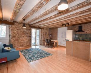 Sala d'estar de Apartament en venda en  Barcelona Capital amb Terrassa i Balcó