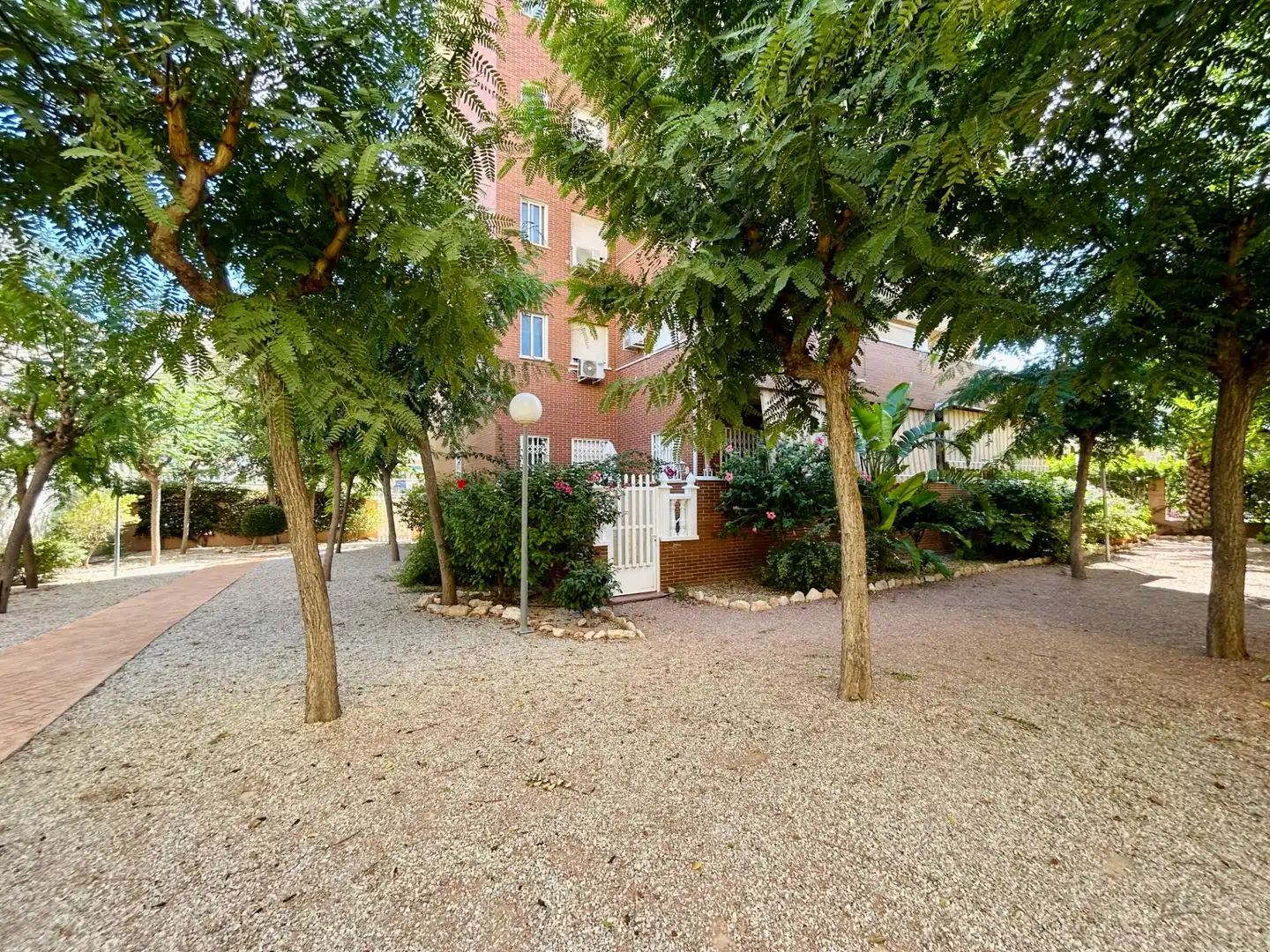 Bungalow amb terrassa en venda a Calle LOS MONTESINOS, imagen 39