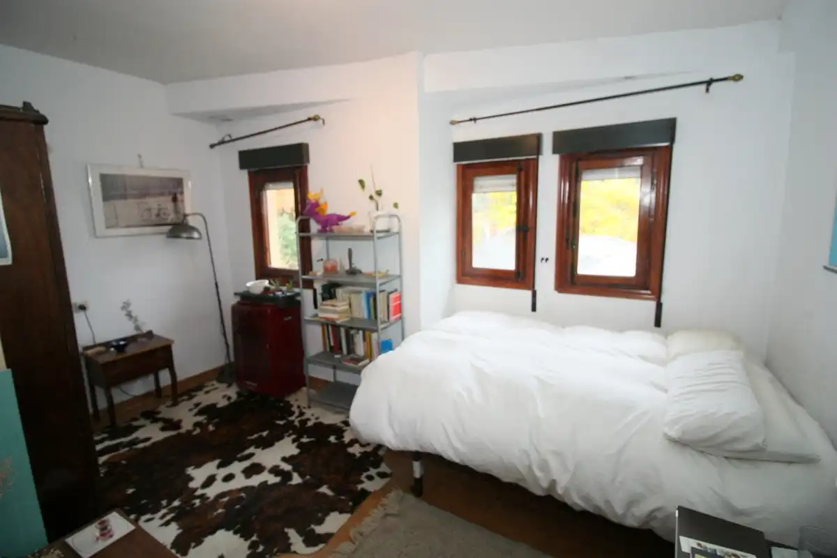 Habitación de Piso en venta en Cuevas del Valle con Calefacción, Amueblado y Balcón
