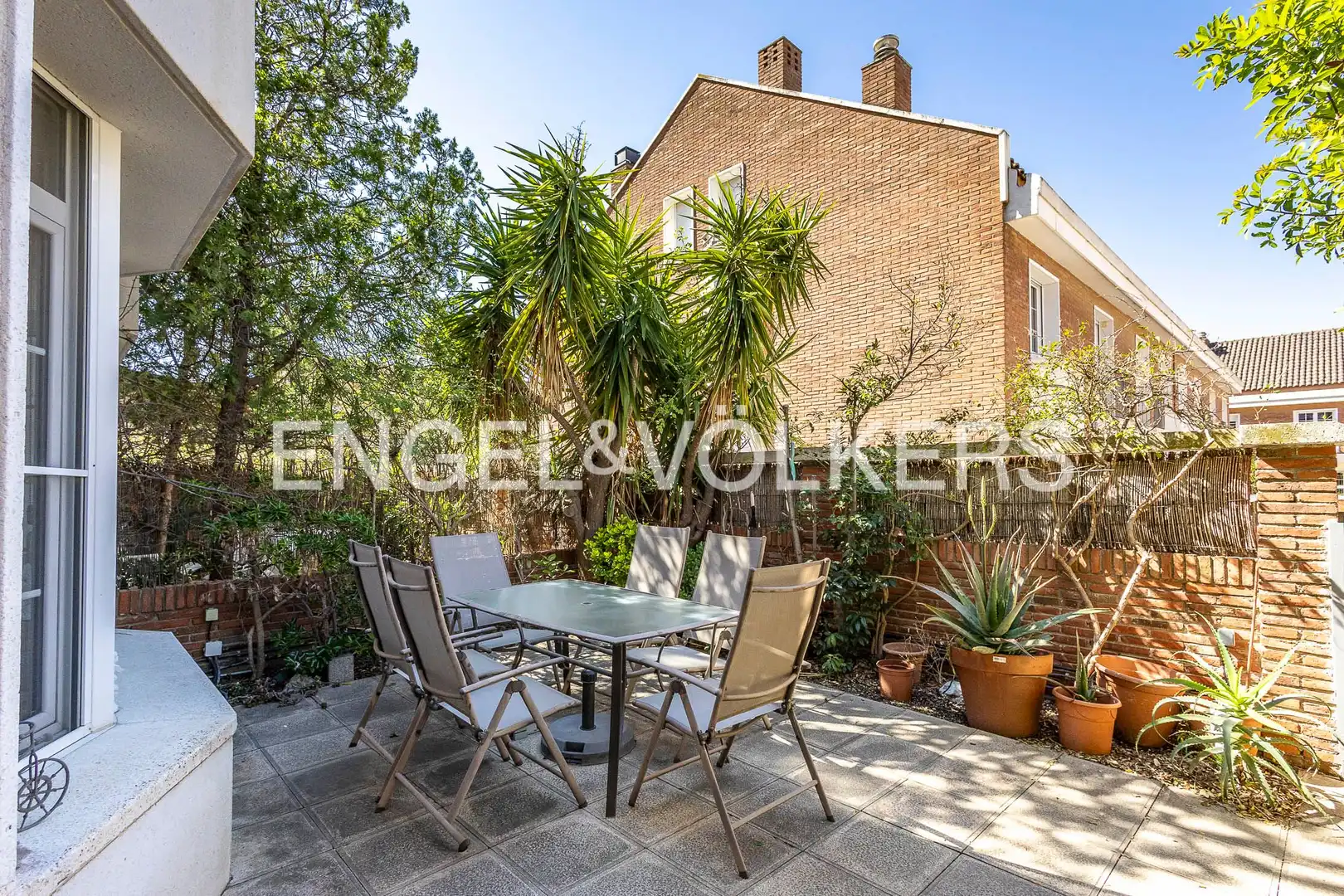 Terraza de Casa o chalet en venta en Esplugues de Llobregat con Aire acondicionado, Calefacción y Jardín privado