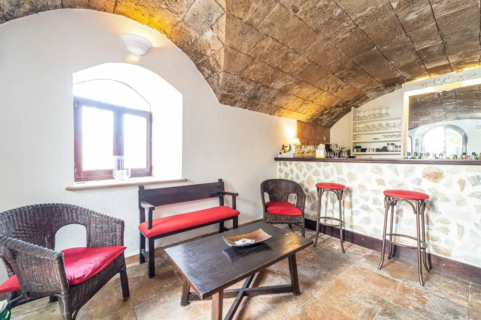 Local en venta en Capdepera con Calefacción, Terraza y Amueblado