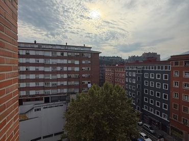 Flat with lift for sale in Ibaiondo