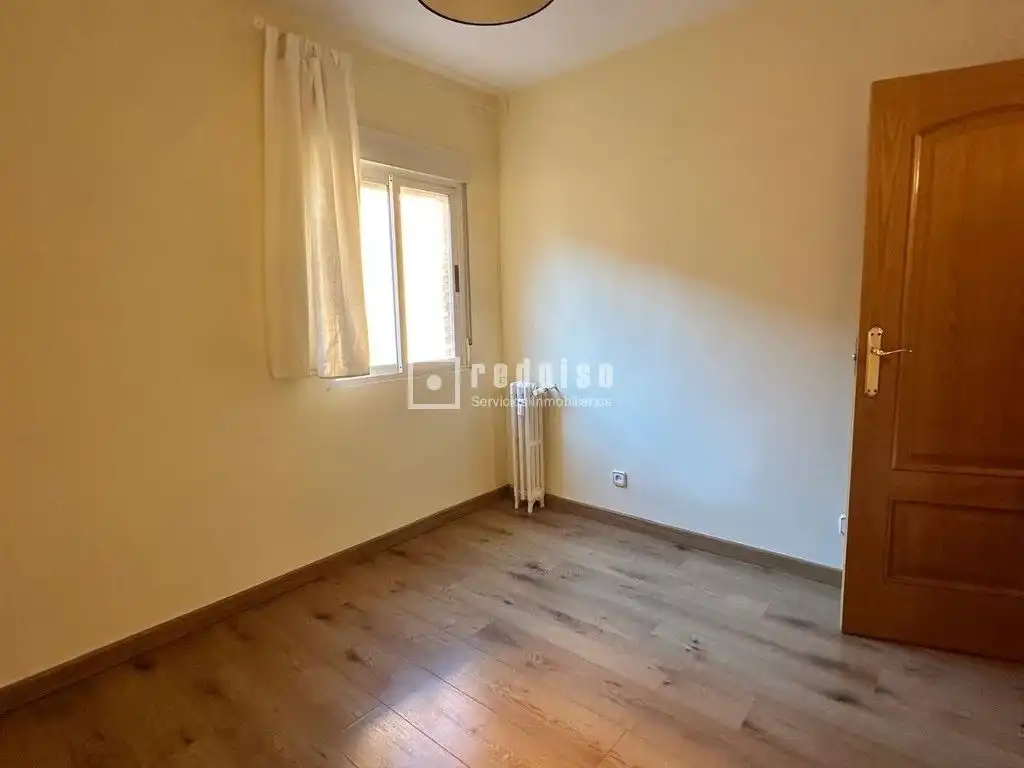 Habitación de Piso de alquiler en Madrid con Aire acondicionado y Calefacción