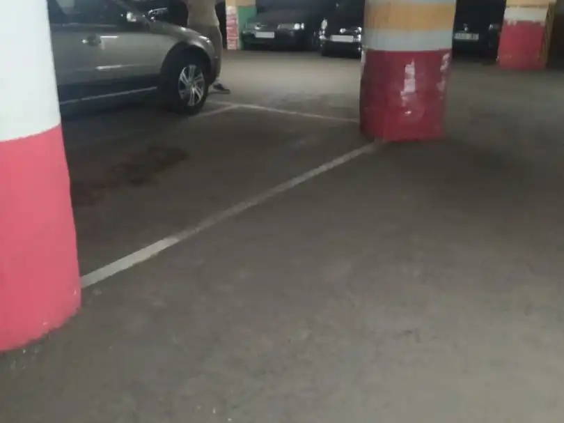 Aparcament de Garatge en venda en Madrid