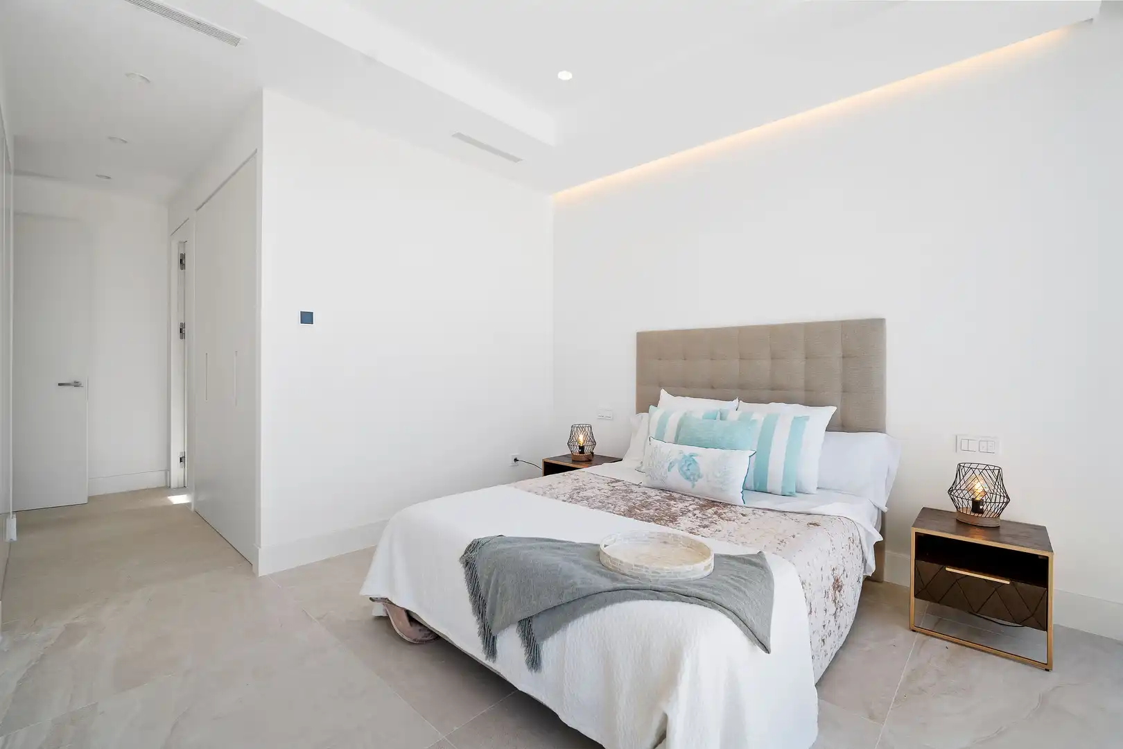Casa con piscina en venta en Río Real - Los Monteros, imagen 15