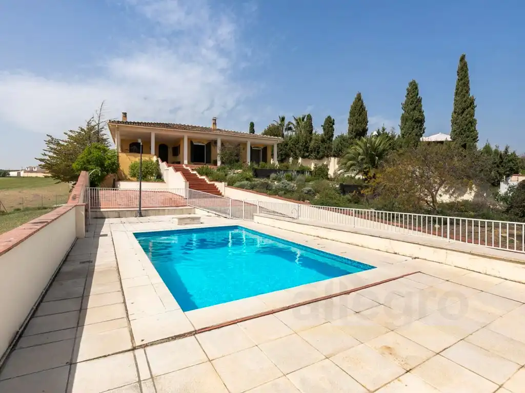 Piscina de Casa o chalet en venta en Las Gabias