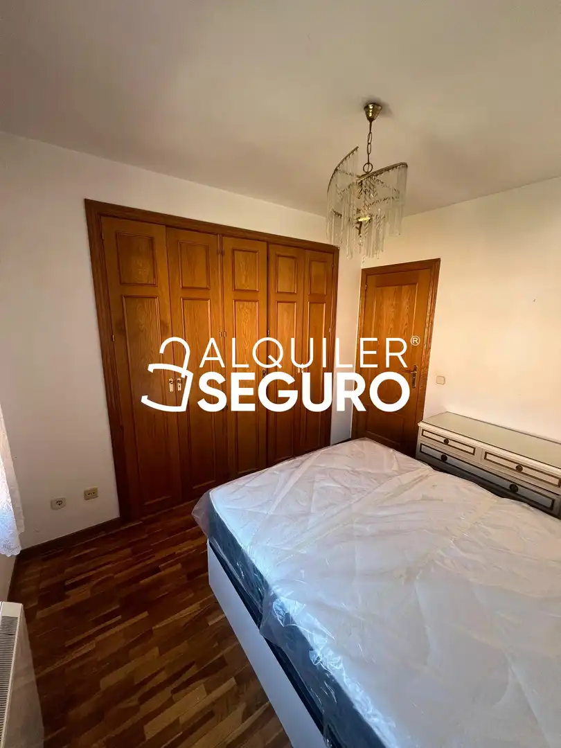 Piso con ascensor en alquiler en de Alcalá, imagen 5