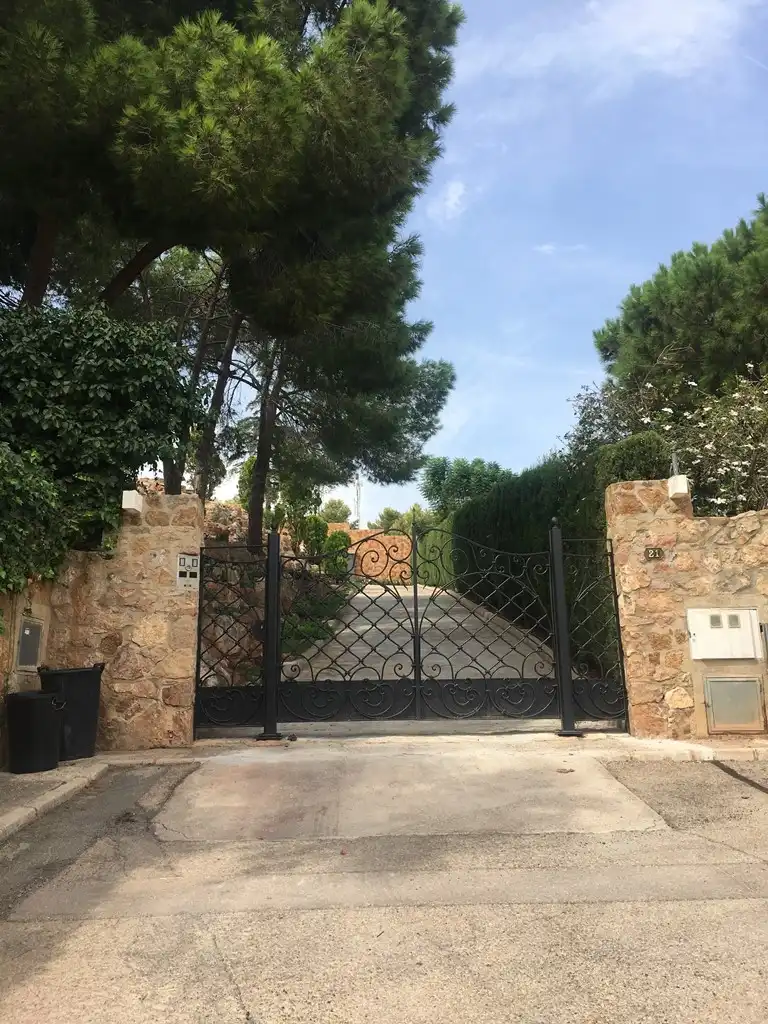 Terreno residenziale in vendita a Carrer Serrans 21, imagen 2