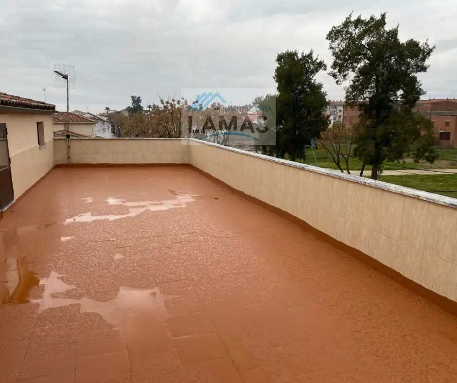 Gebäude zum Verkauf in N/A, -1, Talayuela