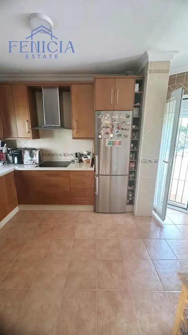 Cocina de Casa adosada en venta en Nerja con Jardín privado, Terraza y Piscina comunitaria