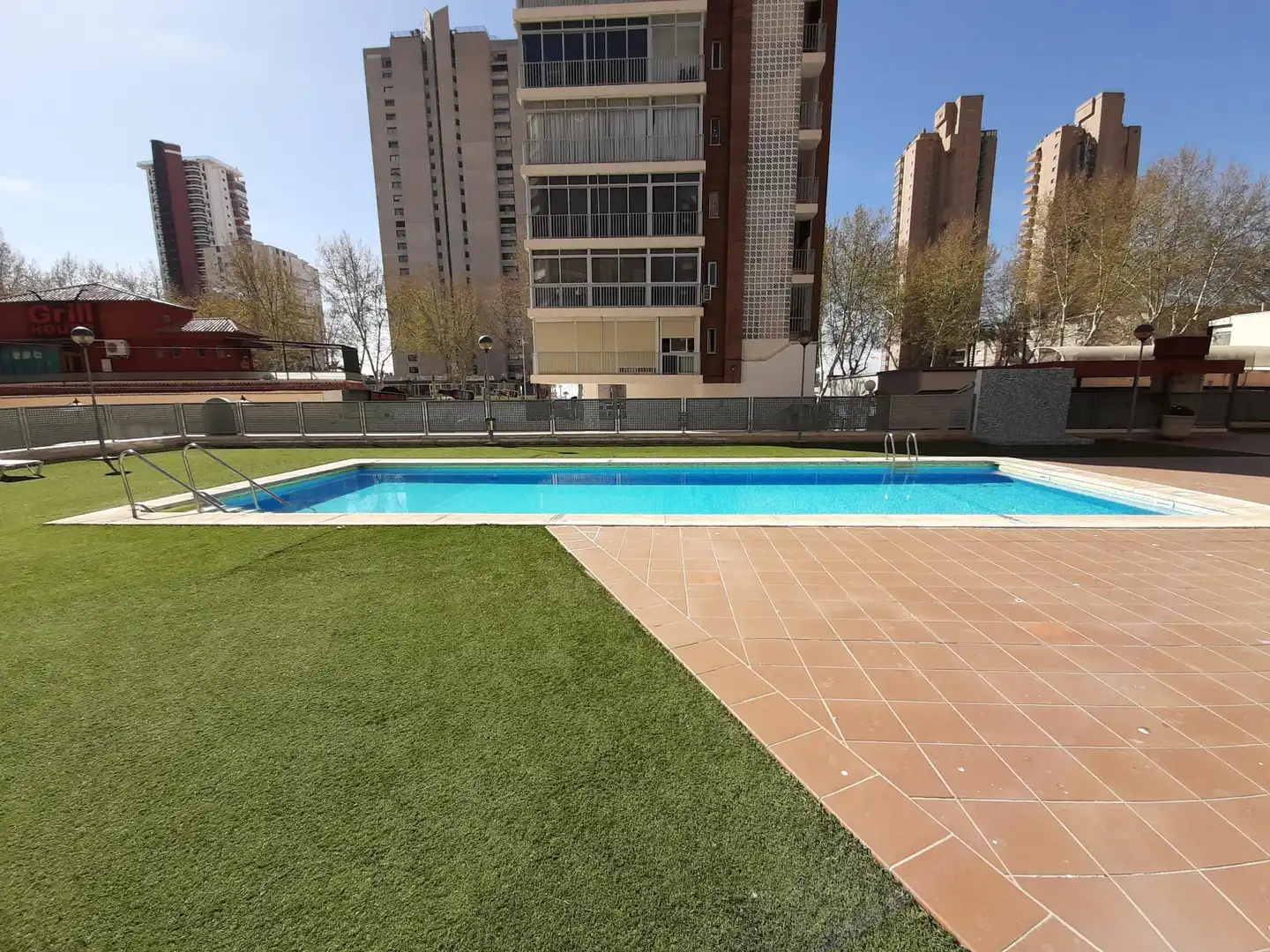 Piscina de Piso en venta en Benidorm con Aire acondicionado, Calefacción y Terraza