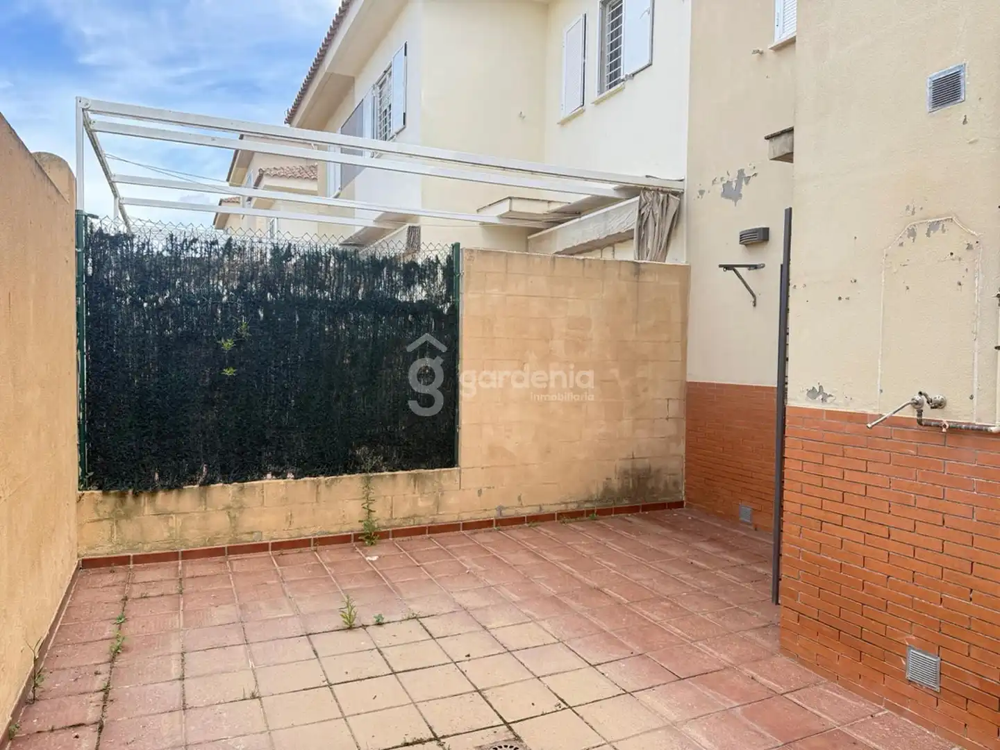 Jardín de Casa adosada en venta en Castilleja de la Cuesta con Aire acondicionado y Terraza