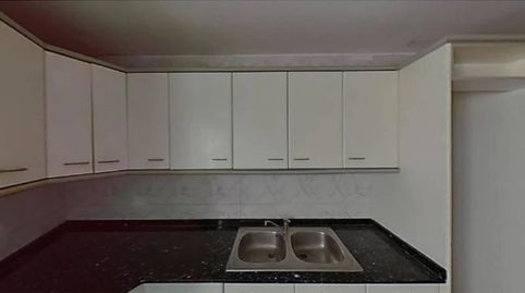 Foto 4 de Pis en venda a Calle Autonomia, Llefià, Badalona