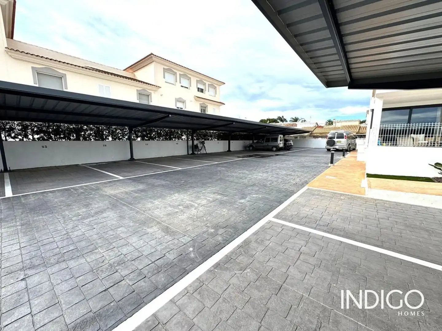 Parking of Flat for sale in Dénia  with Air Conditioner, Heating and Terrace