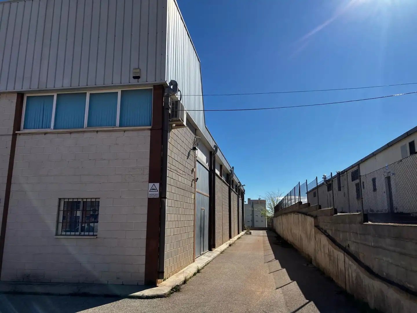 Industrial building for sale in Almansa, imagen 2